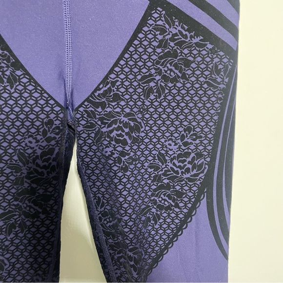 Savage X Fenty Special FX Leggings M 8-10 Purple Black Performance Rhianna - Picture 9 of 9